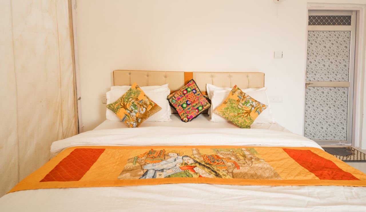 Non-Ac Luxury Tent - Image 4